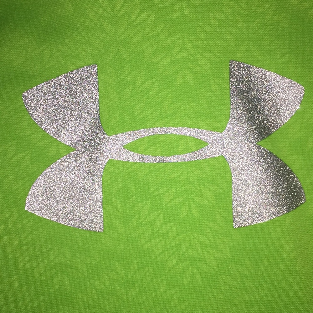Under Armour Brigt Lime Green Sweatshirt - Picture 2 of 8